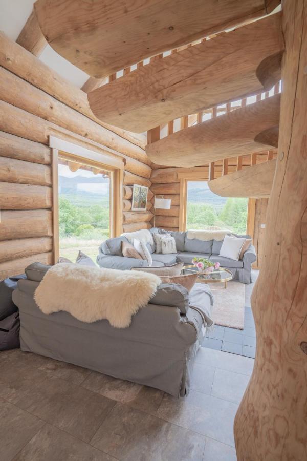 Wild Nurture Eco Luxury Offgrid Log Cabin Fort William Exterior photo
