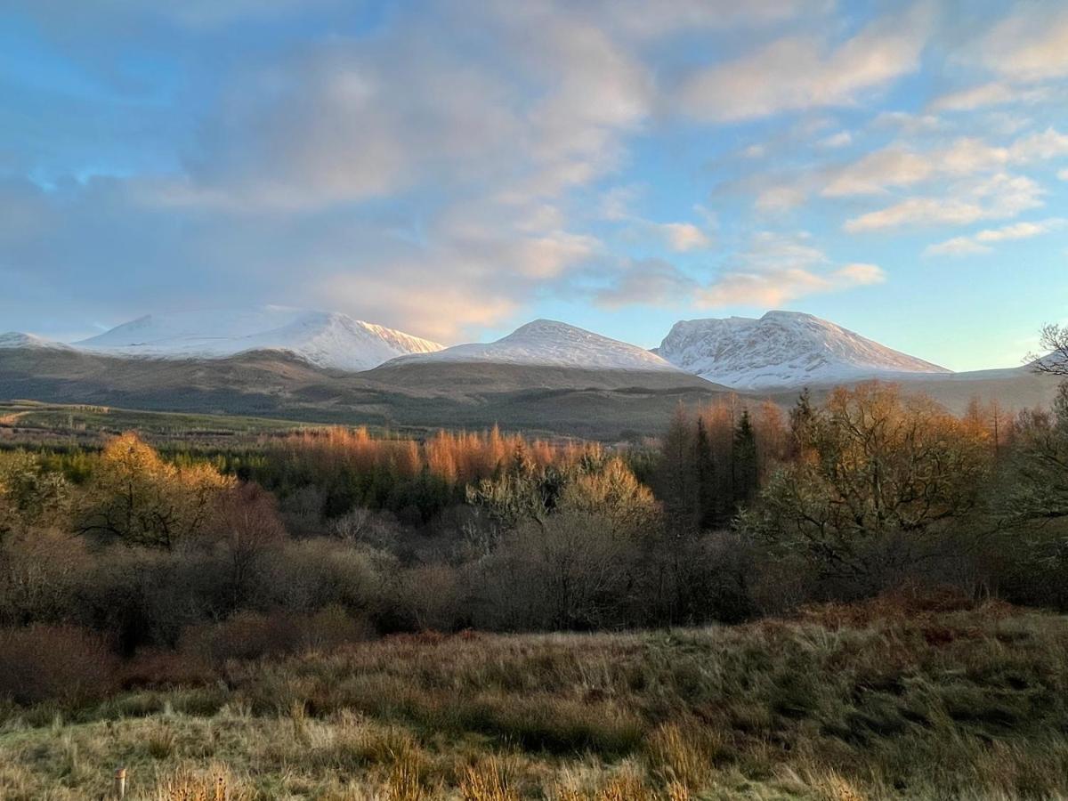Wild Nurture Eco Luxury Offgrid Log Cabin Fort William Exterior photo